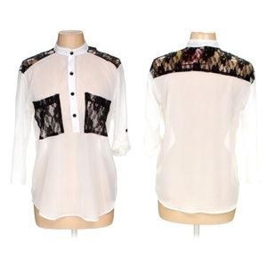 Lulu’s Black and White Lace Blouse Medium NWT
